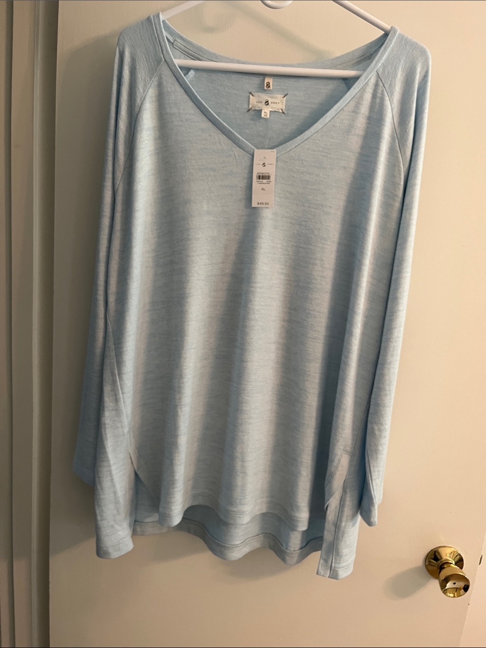 Lou & Grey Light Blue V‑Neck Pullover